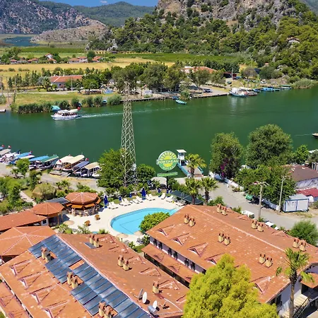 Ξενοδοχείο Portakal 3*